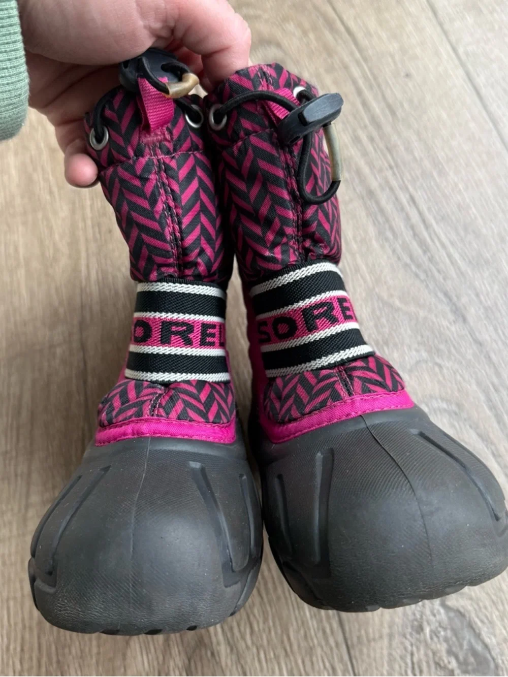Sorel Ona toddler 10C snow boots pink black winter waterproof